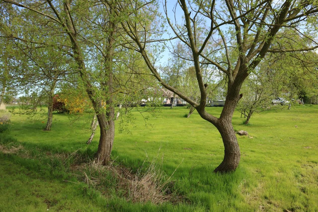 Birkelygaard Bed & Breakfast Hårby Buitenkant foto