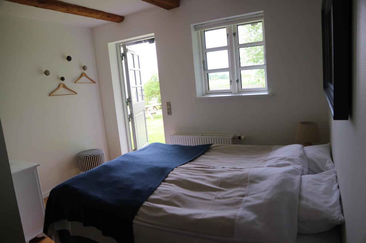 Birkelygaard Bed & Breakfast Hårby Buitenkant foto